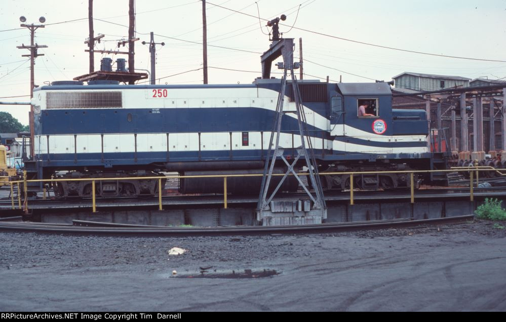 LI 250 on the turntable.